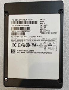 Pm1653 7.68tb Sas 24gbps <span class=keywords><strong>2</strong></span>.5英寸企业级固态硬盘。 MZILG7T6HBLA-00A07 - Product Image 5