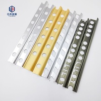 Le plus récent profil de garniture de carreaux de céramique en aluminium de style moderne pour balcon décoratif pour les applications hôtelières