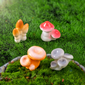 Miniatures de champignons mignons en résine pour jardins féeriques, paysages de mousse, décorations de pots de fleurs pour extérieur, décoration de gâteaux et loisirs créatifs - Product Image 3