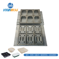 Moule de thermoformage multi-cavités pour contenants alimentaires asiatiques à emporter avec sections pour riz, nouilles et viande