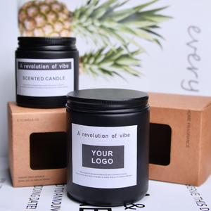 Candela Artigianale di Lusso in Cera di Soia in Barattolo di Vetro Marrone <span class=keywords><strong>con</strong></span> Coperchio Nero, Profumo di <span class=keywords><strong>Lavanda</strong></span> e Vaniglia per Clienti <span class=keywords><strong>con</strong></span> Pelle Secca - Product Image 3