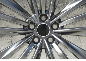 Rines de 20 Pulgadas para Automóvil, Compatibles con Toyota Alphard, Sienna, Crown, Land Cruiser y Lexus LM - Product Image 4