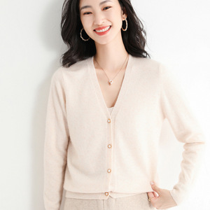 Cardigan da <span class=keywords><strong>donna</strong></span> in misto lana di colore rosa Cardigan semplice in maglia di base Cardigan cappotto con logo personalizzato etichetta maglione da <span class=keywords><strong>donna</strong></span> - Product Image 5