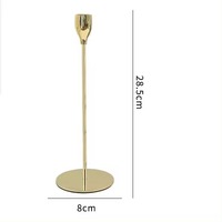 Bestseller kleiner Kerzenständer aus Metall schlankes Design einzigartige handgefertigte Messing-Bearbeitung dekorative Beleuchtung für Haus und Hotel