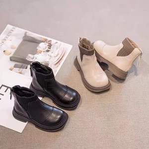 Botas de plataforma a la moda para mujer con estilo versátil y casual. Suela gruesa para aumentar la altura y función antideslizante. - Product Image 6