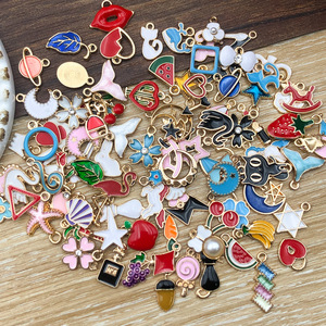 Pendentifs en alliage colorés de formes variées avec perle pour projets créatifs de bijoux DIY - Product Image 4