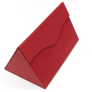 ROGOOD Elegante Caja <span class=keywords><strong>de</strong></span> Regalo Magnética en Forma <span class=keywords><strong>de</strong></span> Triángulo Rojo para Perfumes y Gafas, con Material <span class=keywords><strong>de</strong></span> Papel Premium P1343 - Product Image 3