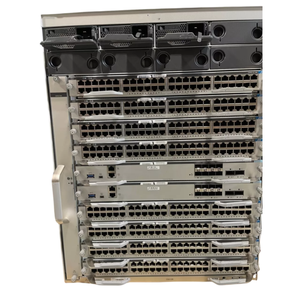 Switch Empresarial Catalyst 9400 C9407R Original, Diseño Modular de 7 Ranuras con 48 Puertos RJ45 de 1000 Mbps, Apilable y con Soporte VLAN - Product Image 3
