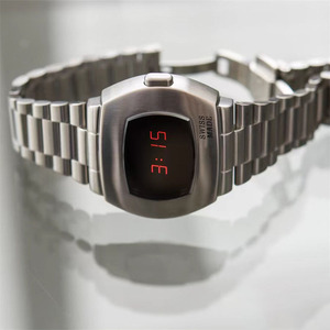 <span class=keywords><strong>Montre</strong></span> numérique carrée pour hommes Grands <span class=keywords><strong>chiffres</strong></span> Calendriers Cadran Grand visage Montres LED étanches en acier inoxydable - Product Image 2