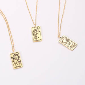 Collares con colgante de tarjeta de <span class=keywords><strong>Tarot</strong></span> rectangular Retro chapado en oro negro de acero inoxidable Vintage para hombres y mujeres, joyería impermeable - Product Image 5