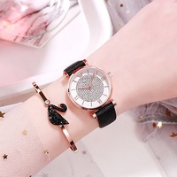 Bracelet Montre Ciel Étoilé en Acier Inoxydable et Cuir Véritable – Ensemble Tendance, Cadeau Électronique pour Femme, Vente en Gros, Luxe Léger, Japon