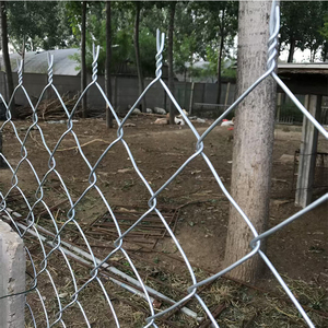 <span class=keywords><strong>Rouleau</strong></span> de clôture en treillis galvanisé à mailles losangées, fil de 2 mm et 3 mm pour terrains de tennis, terrains de football et sécurité - Product Image 6