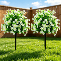 Nouvelles décorations extérieures anti-UV : Arbres boule de topiaire en fausses plantes vertes, Ulme blanche, Eucalyptus, plantes fleuries, arbustes durables