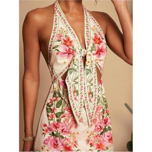 Robe Halter Dos Nu à Motifs Floraux Tropicaux pour Femme, Coupe Ajustée, Sans Manches, Nœud Frontal, en Mousseline Respirante, Taille Naturelle, Idéale pour les Vacances - Product Image 3