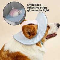 Chapeau Bob pour Animaux de Compagnie avec Bande Réfléchissante, Design Tendance Bicolore, Trous pour les Oreilles, Sangle Mentonnière Réglable, Casquette Pare-Soleil Respirante pour Animaux
