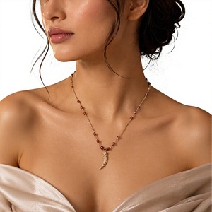 Collar Personalizado Chapado en Rodio con Colgante de Madreperla y Acentos de Circonita, Amuleto de Luna Creciente, Cadena de Joyería Fina, Regalo de Protección para Mujer - Product Image 1