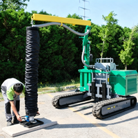 Chariot de construction routière à chenilles pour le placement de pavés et d'éléments en béton