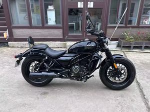 Moto de croisière d'<span class=keywords><strong>occasion</strong></span> Chunfeng CLC250CL-C à transmission par courroie, embrayage à glissement, ABS, TCS, pour la route - Product Image 2