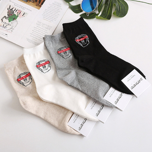 Venta al por mayor otoño e invierno nuevo Simple <span class=keywords><strong>mujer</strong></span> fantasía pensador <span class=keywords><strong>Calcetines</strong></span> - Product Image 6