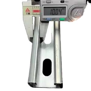 Meilleures ventes Fabricants Profils de mât <span class=keywords><strong>Profil</strong></span> de goujon plafond en métal canal de fourrure pour système de cloison sèche <span class=keywords><strong>profil</strong></span>é oméga galvanisé - Product Image 5