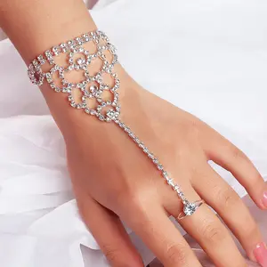 Brazalete de cobre con diamantes de imitación para mujer, pulsera nupcial de cristal de plata con anillo, accesorios de joyería occidental