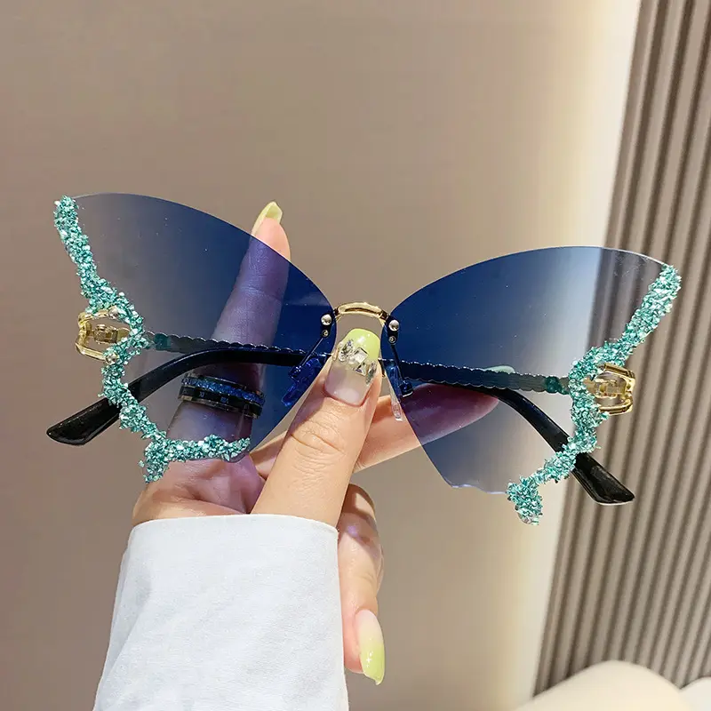9955 2023 Luxury Diamond Butterfly Sunglasses Women Vintage Rimless Oversized Rhinestone bling Sun Glasses Ladies Y2K Eyewear
