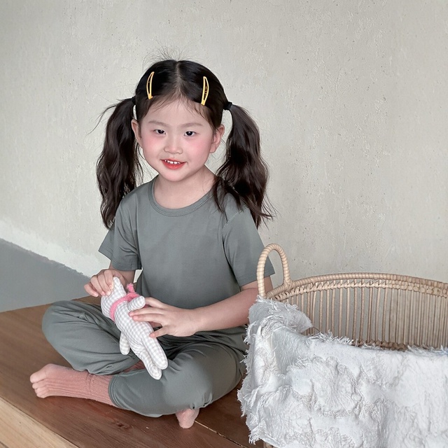 Soft Breathable Solid Kids Girl Pajamas Summer Casual Short Sleeve Cotton Blend Loungewear Set Sleep Pajamas for Home Wear