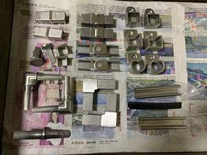 <span class=keywords><strong>Poteau</strong></span> de balcon en verre en acier inoxydable Tube à fente en U Balustrade Main courante Tuyau profilé en U <span class=keywords><strong>sur</strong></span> Balustrade et mains courantes - Product Image 6