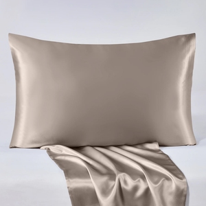 <span class=keywords><strong>Taie</strong></span> d'<span class=keywords><strong>oreiller</strong></span> en soie de luxe Daranfang Organic Eco Low Moq 22mm 6A Grade Taille standard 50x75 Personnalisée - Product Image 1