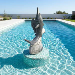 Fontaine de jardin moderne en marbre et granit avec statue de cygne - Écologique et durable - Product Image 6