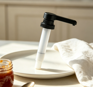 Pompe à sirop et confiture noire 41/400, distributeur à dose fixe 10/15/20/30 ml pour sirop de fruits pulpeux et fruités, bouteille de 750 ml, pour café et bubble tea - Product Image 3