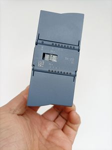 Módulo de Salida Digital Original SM1222 6ES7222 1BF32 0XB0/6ES7222 1HF32 0XB0/6ES7222 1HH32 0XB0 - Product Image 2