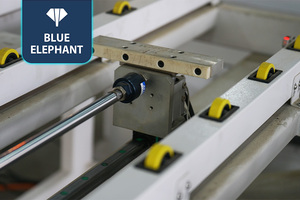 Celda de Anidación Robótica CNC de 3 Ejes con ATC, 1328, Rotación Automática de Códigos de Barras, Tipo Columna, Procesamiento de Muebles Personalizados, Gran Venta - Product Image 5