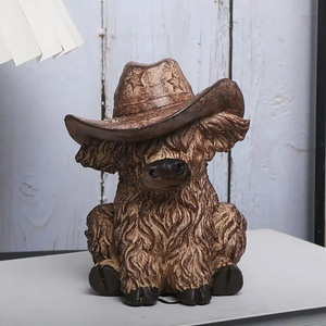 Estatua de Toro Highland con Sombrero de Vaquero, Decoración de Resina para Casa de Campo, Adorno de Mesa - Product Image 2