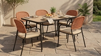 Chaise de salle à manger d'extérieur style nordique avec cadre en métal noir et dossier en rotin PE, avec coussin, pour patio et hôtel
