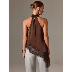 Top de satén sin mangas para mujer con cuello halter, ribete de encaje patchwork, espalda descubierta y diseño de blusa irregular - Product Image 5
