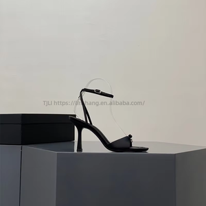 Vente en gros usine : Sandales d'été à talons hauts pour femmes, à bout pointu, rouge rosé, ajourées et à talon cheville, style mode - Product Image 6