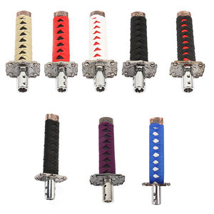 Vente en gros de pommeau de levier de vitesse JDM 20cm personnalisé Katana samouraï épée pommeau de levier de vitesse universel court <span class=keywords><strong>automobile</strong></span> - Product Image 1