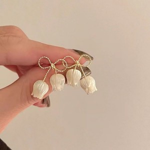 Boucles d'oreilles pendantes de luxe rétro françaises, bijoux de mode brillants, pendentif cœur, fleur, nœud papillon, dorées - Product Image 1
