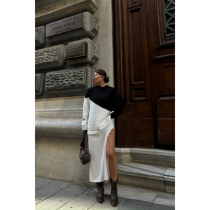 Sweat-shirt et sweat à capuche noirs pour femmes, de qualité supérieure, confortables et élégants - Product Image 3