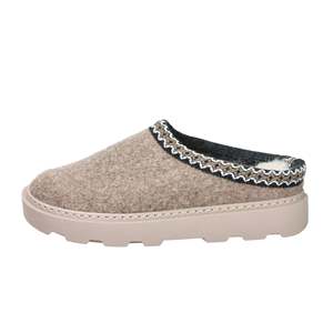 Gema Pantoufles d'hiver pour femmes 8650-2 Chaussures d'intérieur doublées de polaire taupe - Product Image 1