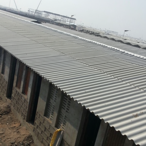 Meilleures feuilles de toiture ondulées en fibre-ciment de style design industriel renforcé de PVA pour une utilisation en atelier Durable Solide Vietnam - Product Image 1