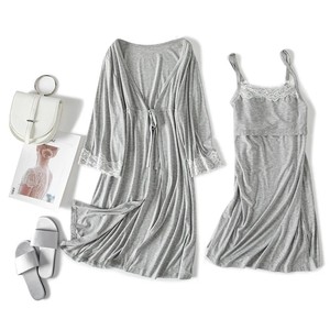 Set 2 Pezzi Pigiama Premaman, Abbigliamento <span class=keywords><strong>da</strong></span> <span class=keywords><strong>Notte</strong></span> <span class=keywords><strong>per</strong></span> Allattamento, Camicia <span class=keywords><strong>da</strong></span> <span class=keywords><strong>Notte</strong></span> con Spalline <span class=keywords><strong>per</strong></span> Donne in Gravidanza, Vestito <span class=keywords><strong>per</strong></span> il Parto + Vestaglia - Product Image 3