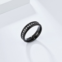 Bagues unisexes en acier inoxydable de luxe serties de diamants, vente en gros d'usine, bijoux simples pour couple, idéales pour un cadeau de vacances