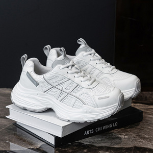 Zapatillas deportivas estilo dad shoes 2027 para mujer, ligeras, antideslizantes, con superficie de malla transpirable, informales. - Product Image 6