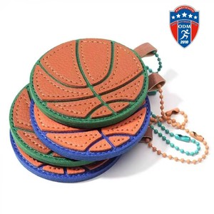 Llavero Versátil con Colgante de Baloncesto de Cuero PU Colorido, Diseño OEM/ODM 2025 - Product Image 1
