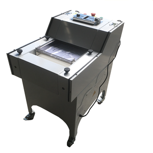 Machine à façonner la pâte électrique pour la fabrication <span class=keywords><strong>de</strong></span> baguettes, <span class=keywords><strong>de</strong></span> rouleaux <span class=keywords><strong>de</strong></span> <span class=keywords><strong>pain</strong></span> et <span class=keywords><strong>de</strong></span> <span class=keywords><strong>pain</strong></span> français pour les boulangeries - Product Image 2