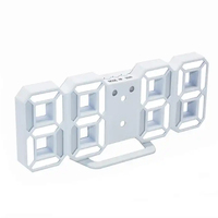 Jam Dinding LED Digital 3D Kreatif Modern, Kecerahan Dapat Diatur, Bahan ABS, Daya USB, Fitur Kalender untuk Berbagai