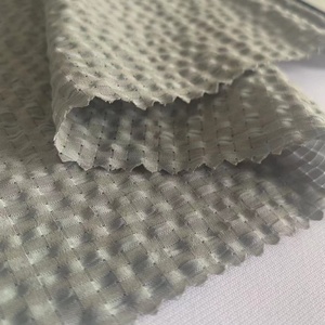 100D 102gsm Lỗ Phong Cách Ice-Cooling Sợi 98% <span class=keywords><strong>Polyester</strong></span> 2% Spandex 4 Way Stretch Selecker Stretch T-shirt Áo Thời Trang Vải - Product Image 3