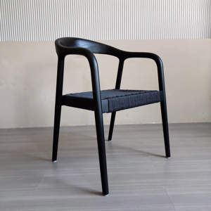 <span class=keywords><strong>Silla</strong></span> de comedor de ratán negro moderno nórdico, muebles de comedor de alta calidad, sillas de madera maciza tejidas con brazos - Product Image 2